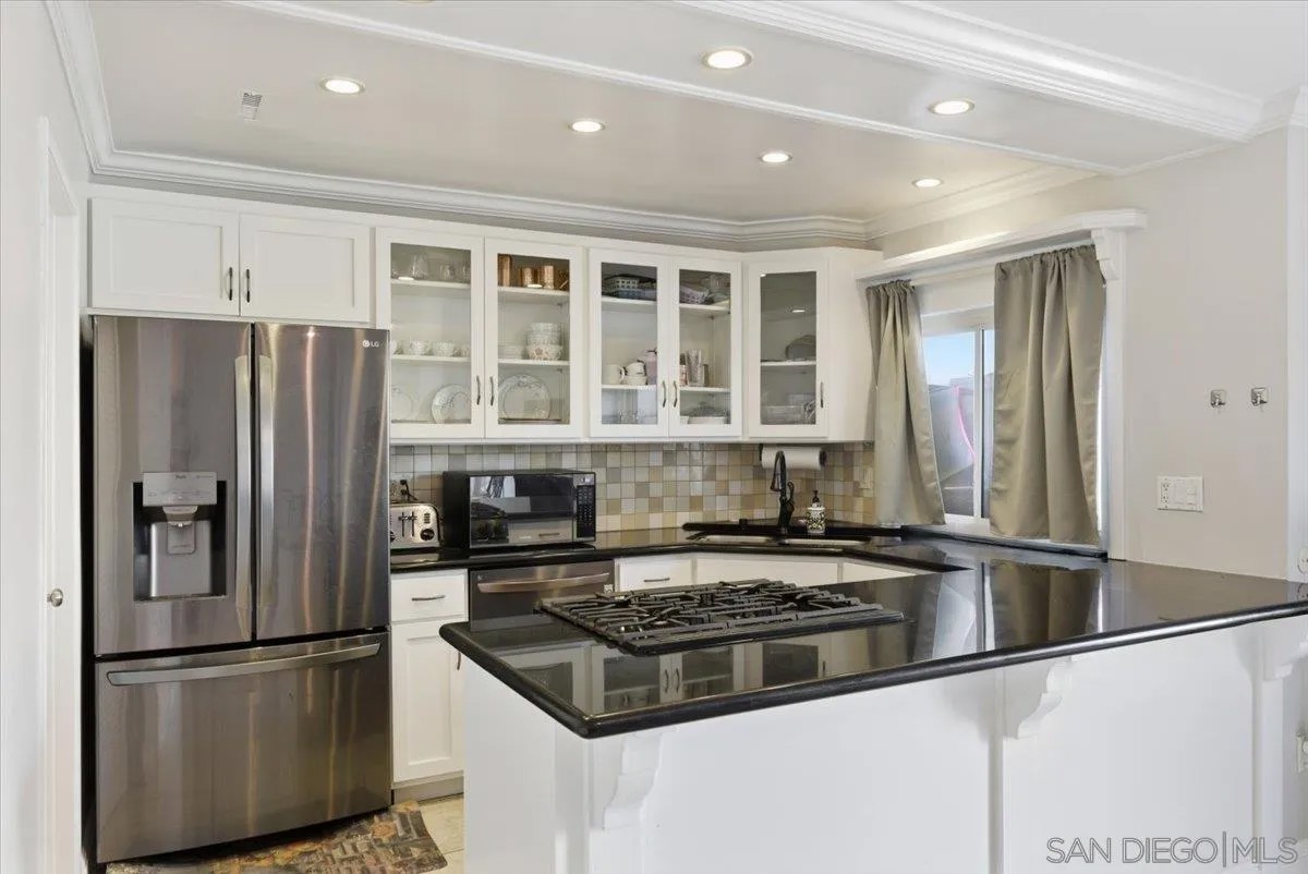 5230 Mount Alifan Dr