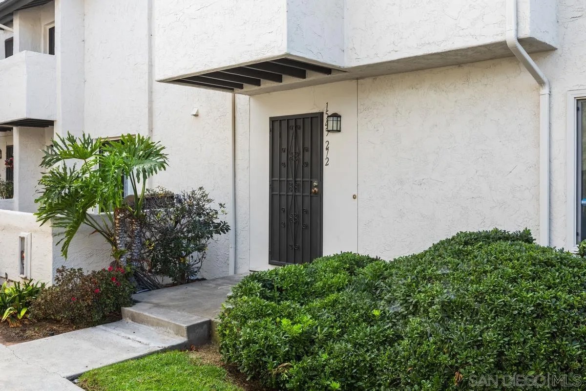 1545 Northrim Ct 272