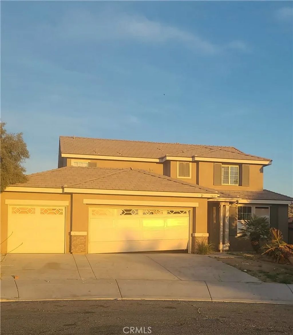 Photo of 13637 Larkspur Court, Victorville, CA 92394 (MLS # CV26064293)