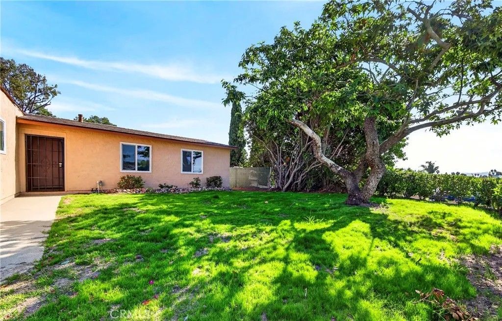 Photo of 5146 E Parker St, Oceanside, CA 92057 (MLS # IG26086803)