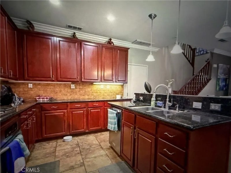 24081 Stone Creek