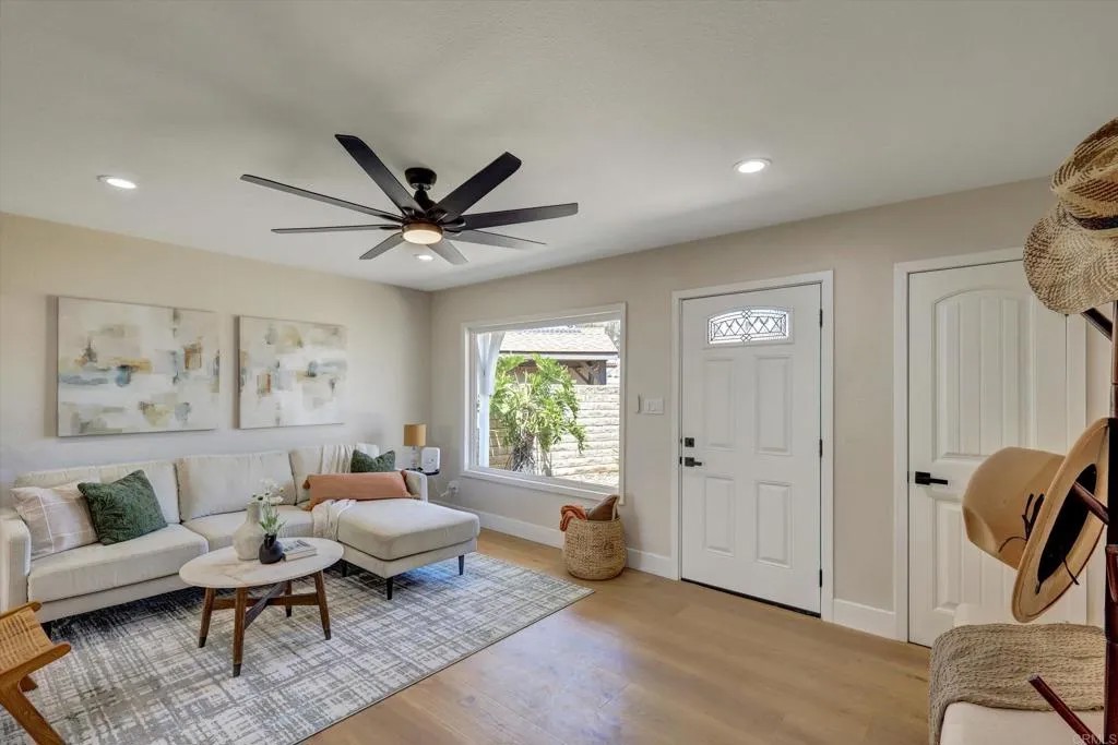 4107 Cole Way