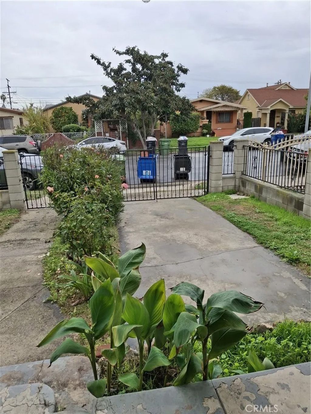 Photo of 3705 4th Avenue, Los Angeles, CA 90018 (MLS # AR26000529)