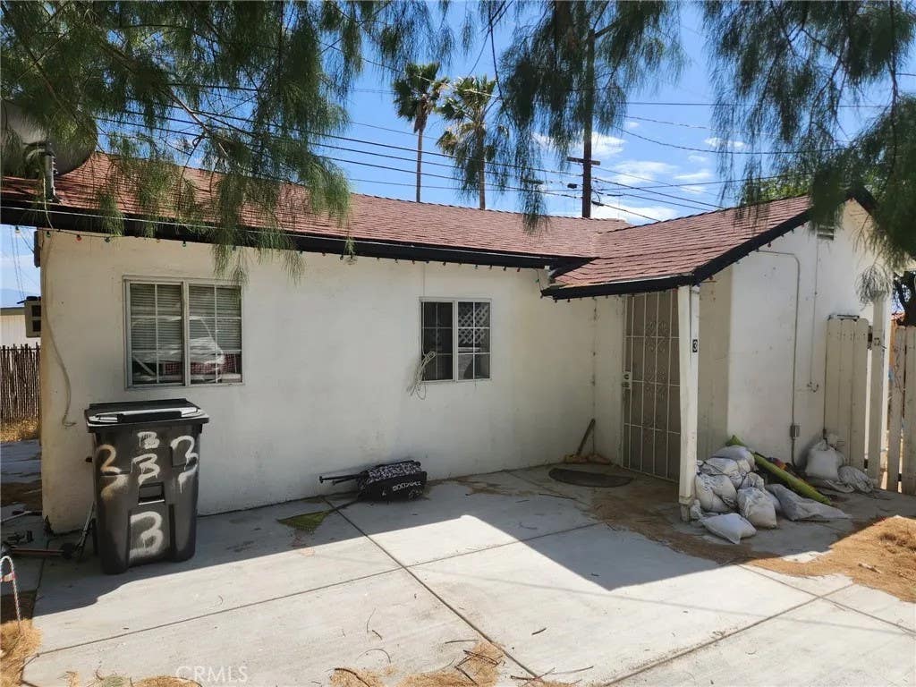 Photo of 66271 Buena Vista, Desert Hot Springs, CA 92240 (MLS # DW26094141)