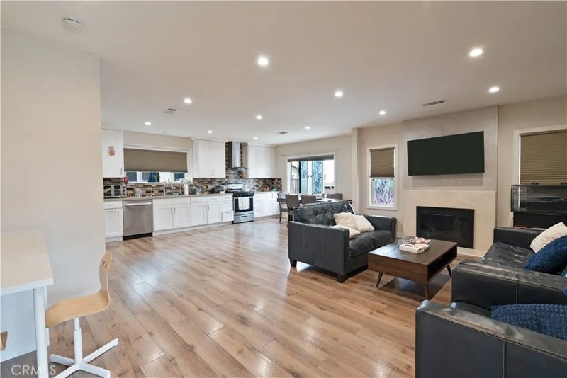 441 S Main
