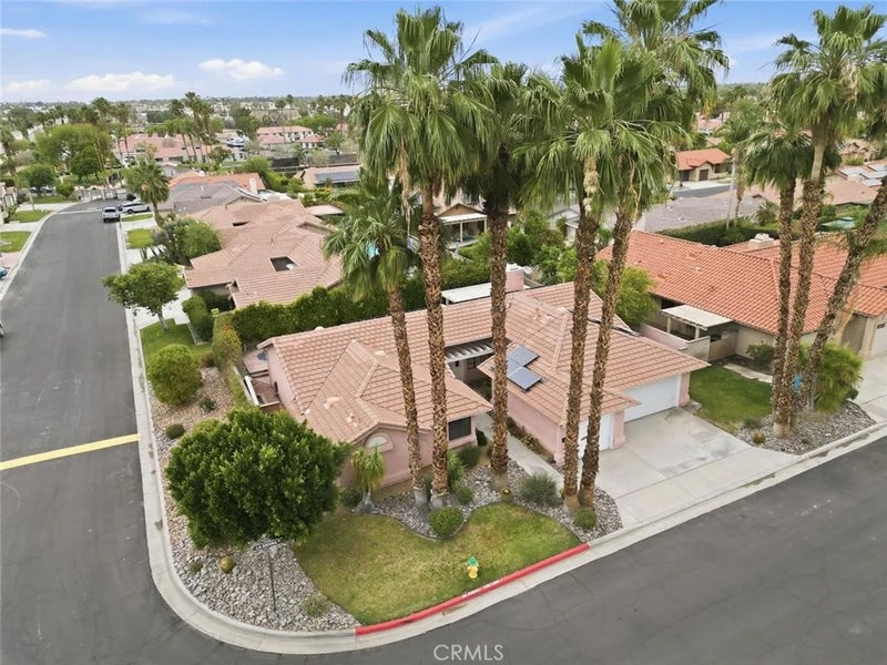 75100 La Sierra Drive