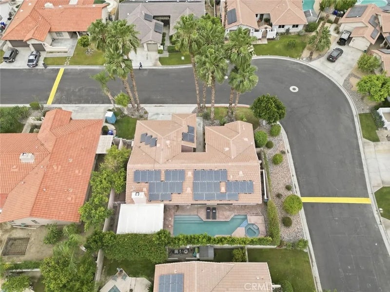 75100 La Sierra Drive
