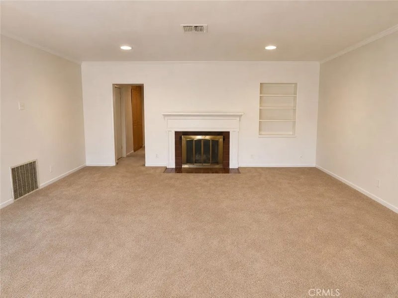 331 N Reese