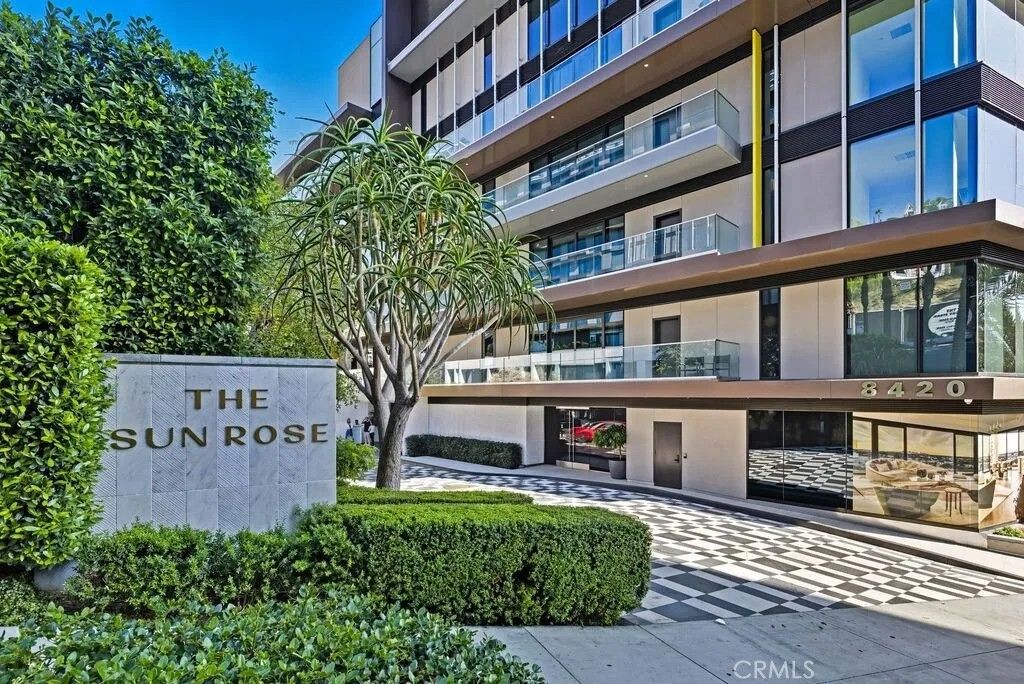 Photo of 8420 W Sunset #108, Los Angeles, CA 90069 (MLS # PV25229659)