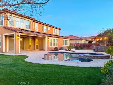 Photo of 27877 Ladoga Dr, Menifee, CA 92585 (MLS # SW26056068)