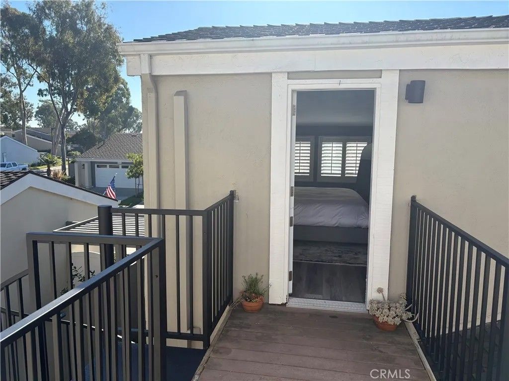 Photo of 19711 Oceanaire Cir, Huntington Beach, CA 92648 (MLS # OC26069073)