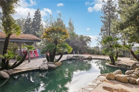 Tiny photo for 21317 Candice, Chatsworth, CA 91311 (MLS # SR25277213)