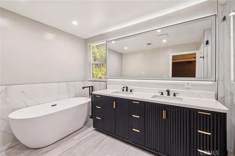 Tiny photo for 21317 Candice, Chatsworth, CA 91311 (MLS # SR25277213)