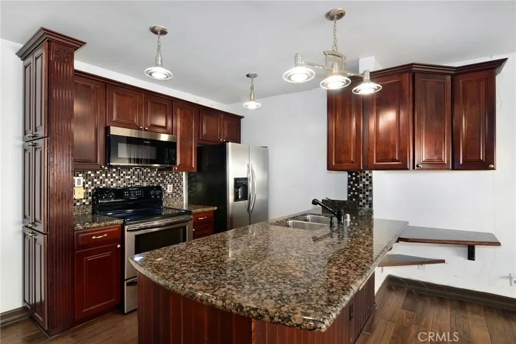 355 S Madison Avenue 310