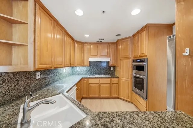 1500 E Ocean Boulevard 416