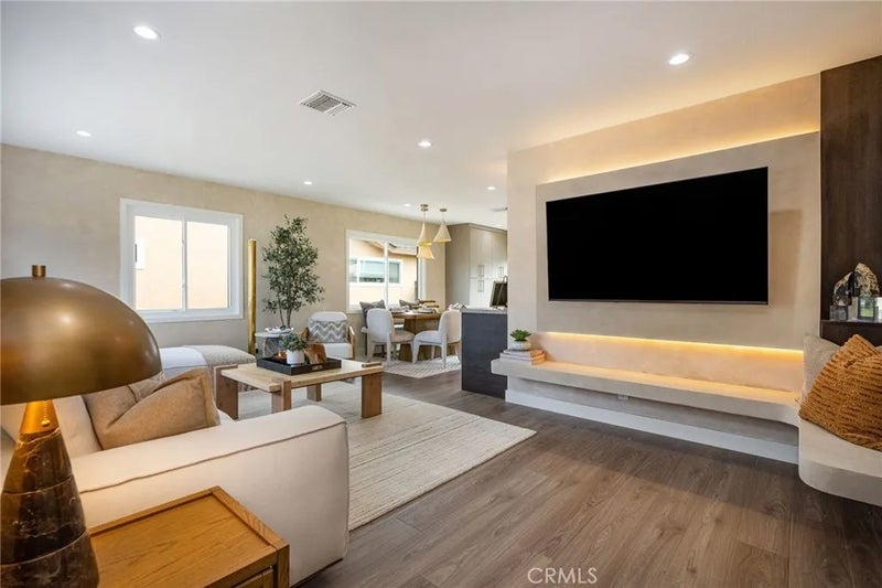 3936 Canehill