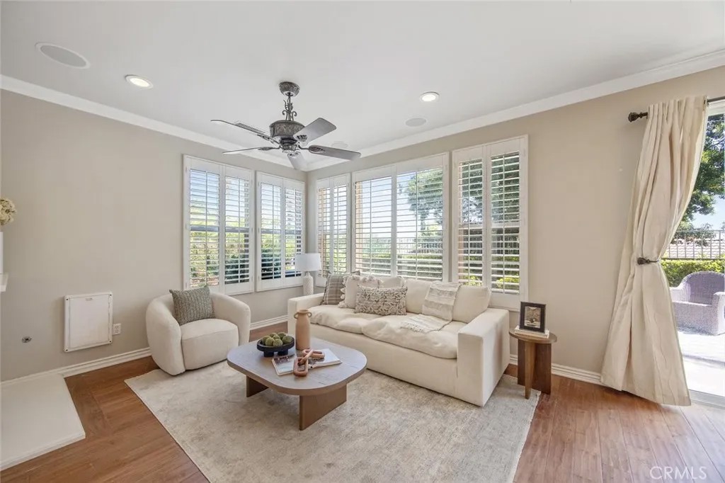 26720 Via Colina