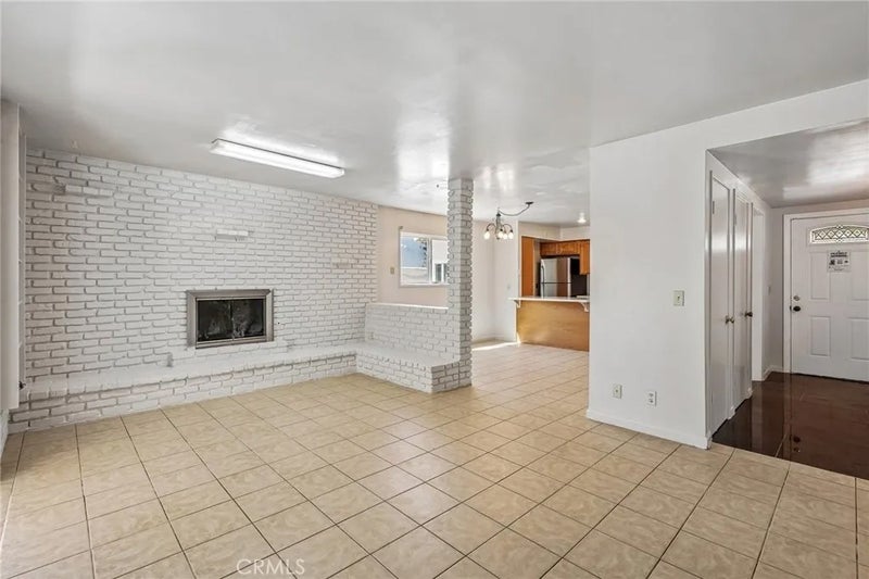 3248 La Puente Road