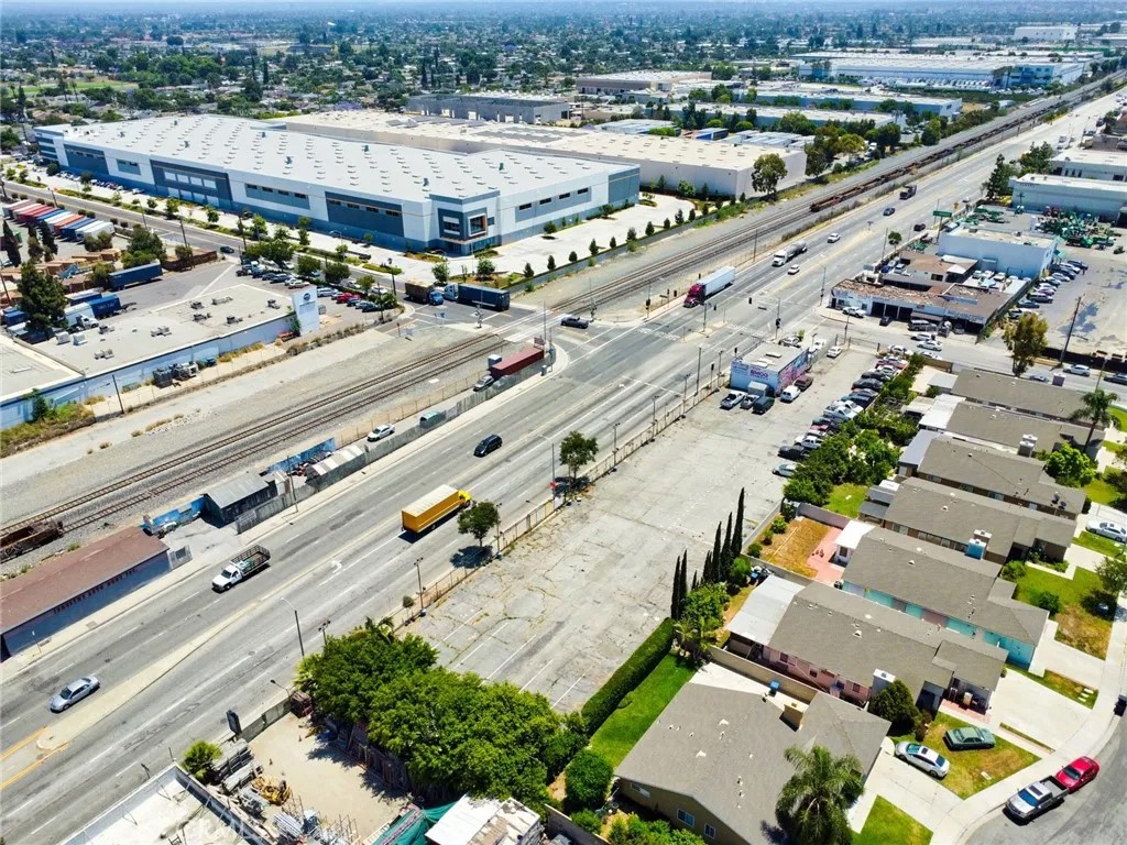 13540 Valley