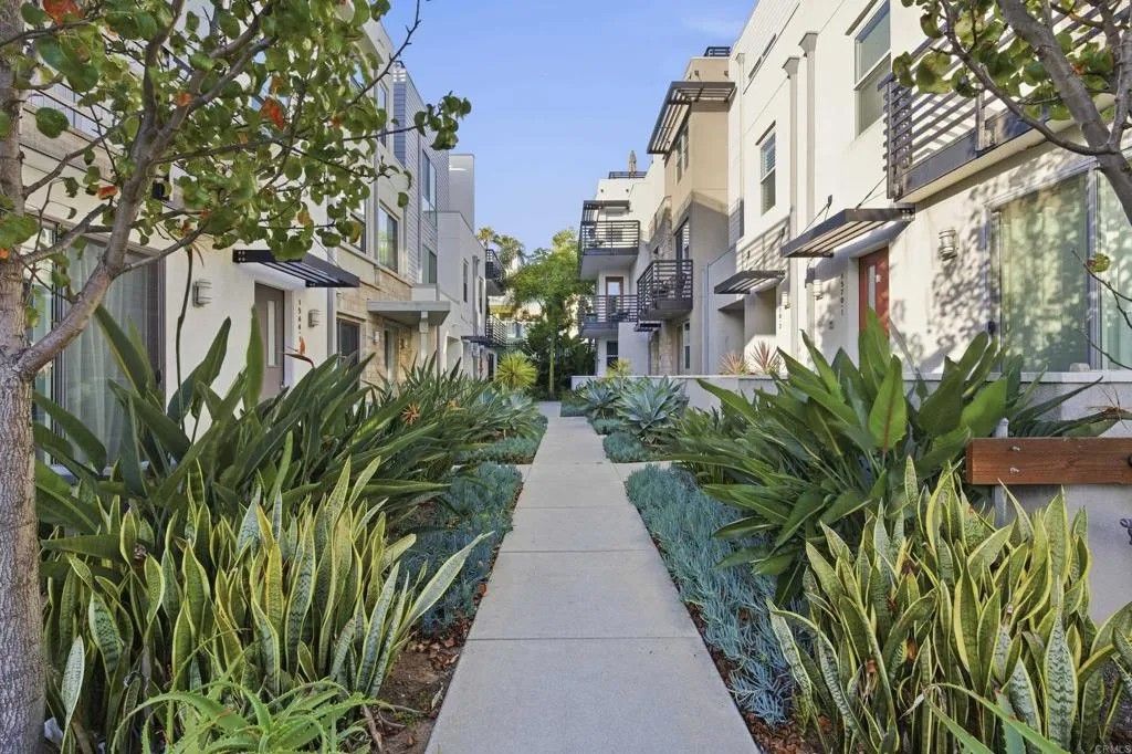 Photo of 1566 Vista Del Mar Way #3, Oceanside, CA 92054 (MLS # NDP2604114)