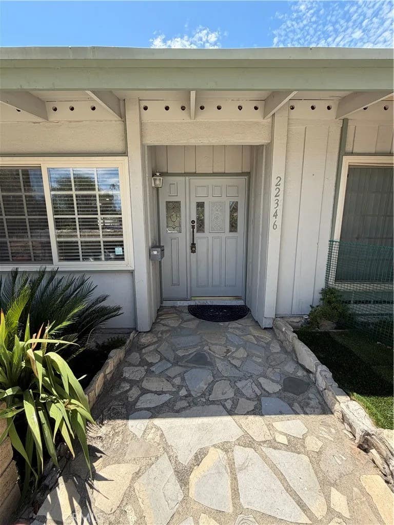 Photo of 22346 Hartland Street, Canoga Park, CA 91303 (MLS # SR26162697)