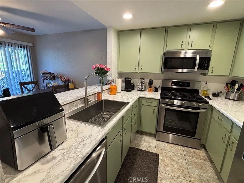 8360 Branchwood