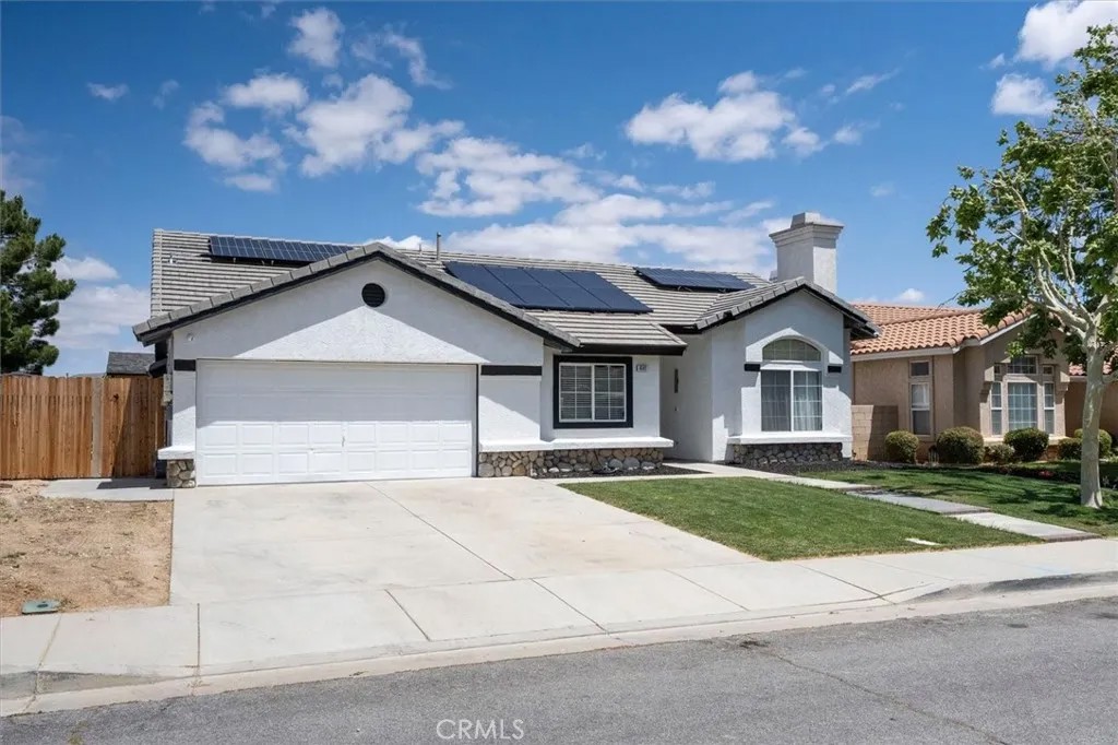 4141 De Anza