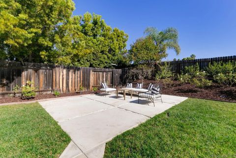 Tiny photo for 2904 Levante St, Carlsbad, CA 92009 (MLS # 260002386)
