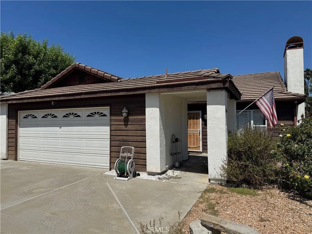 Photo of 1666 Appaloosa WAY, Oceanside, CA 92057 (MLS # SW26192508)