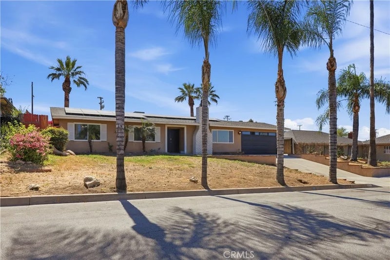 2511 Spring Meadow