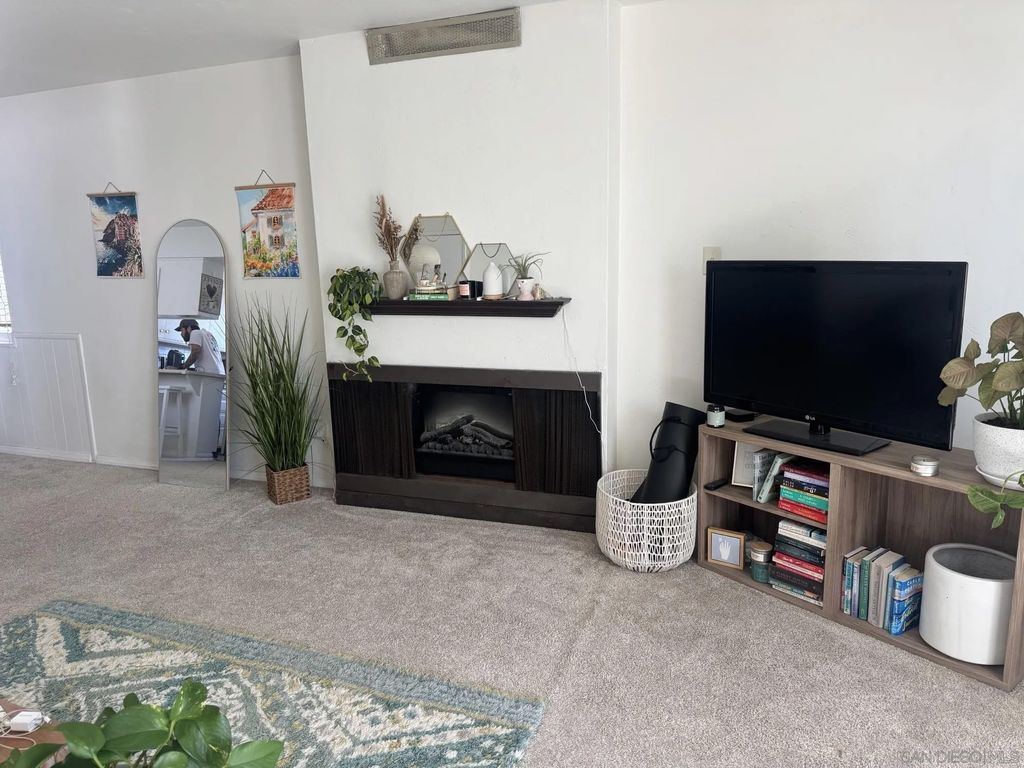 Photo of 4732 Point Loma Ave #A, San Diego, CA 92107 (MLS # 260002728)