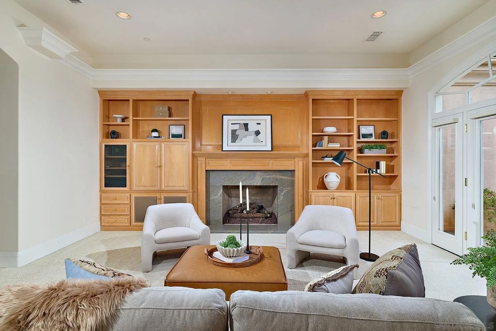 Photo of 1691 Tecalote Dr, Fallbrook, CA 92028 (MLS # 250039387)