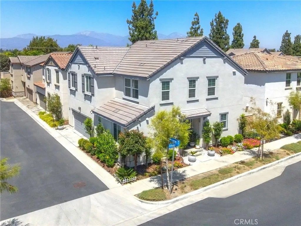 Photo of 981 Rodeo Rd, Pomona, CA 91766 (MLS # WS26006904)