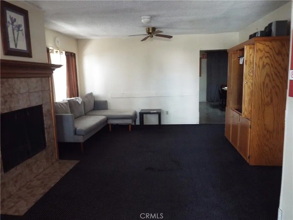 Photo of 3706 Pine Ave, Long Beach, CA 90807 (MLS # SB26074076)