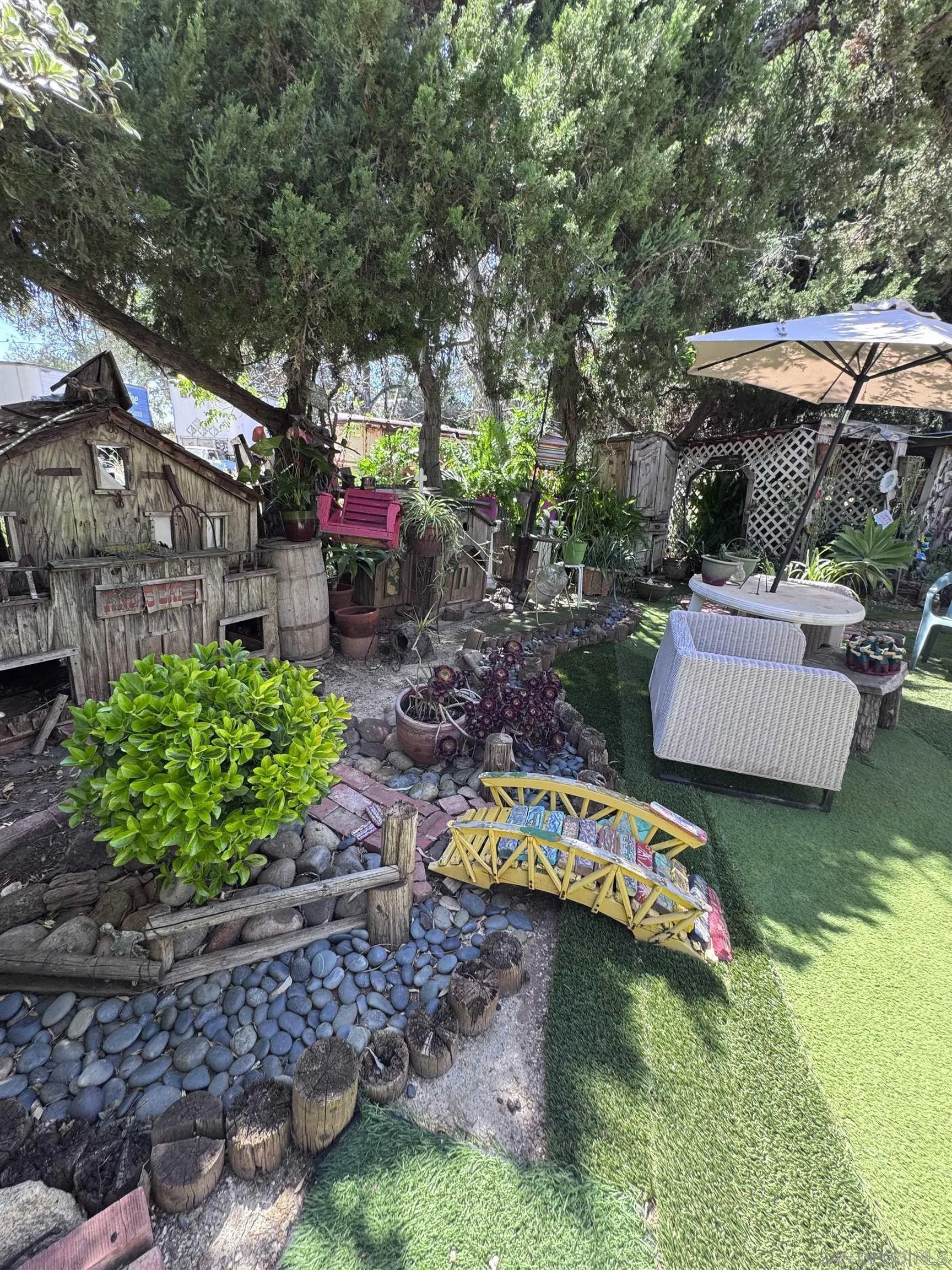1311 Sunny Acres