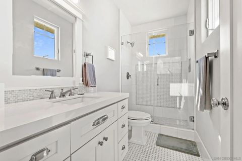 Tiny photo for 950 Hermes Ave, Encinitas, CA 92024 (MLS # 250041501)