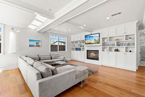 Tiny photo for 950 Hermes Ave, Encinitas, CA 92024 (MLS # 250041501)