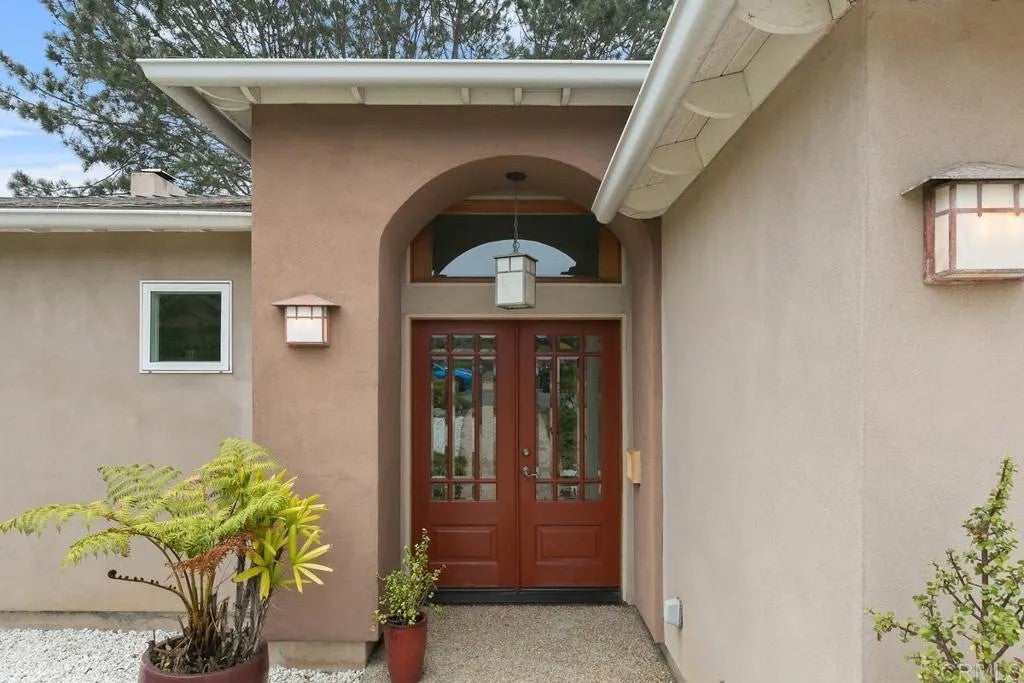 701 Marsolan Avenue