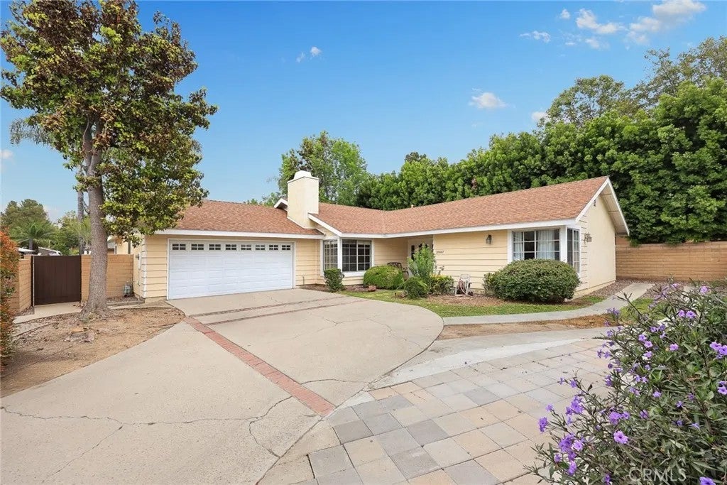 2047 E Fern Drive