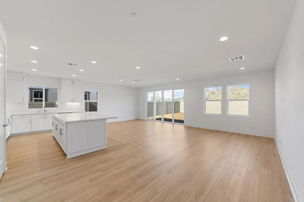 3501 Foxley Dr