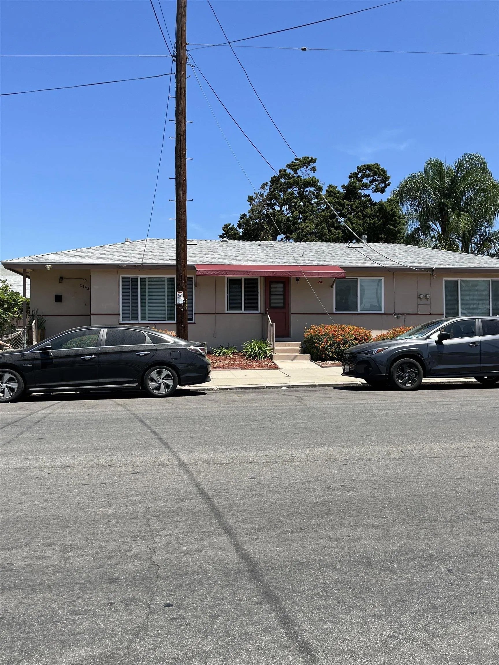 4104 Arizona St