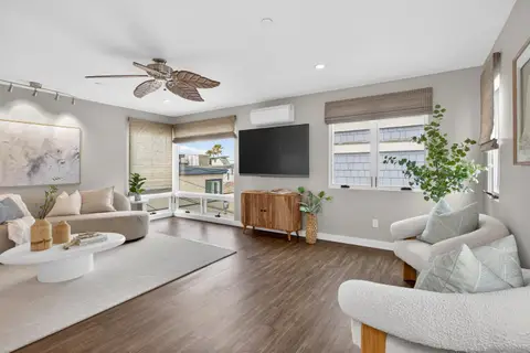 3828 Mission Blvd, San Diego, CA 92109 - #: 260012390