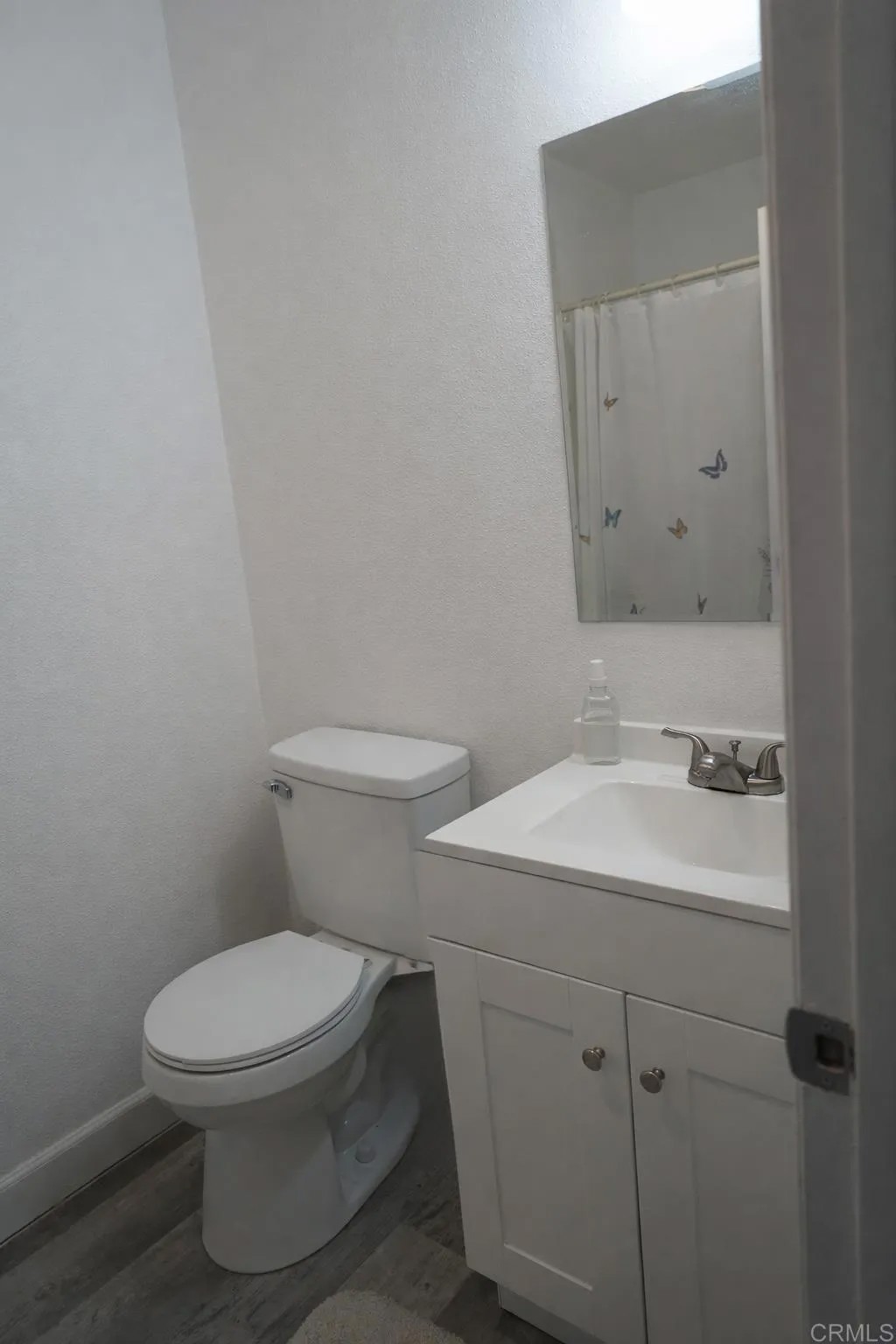 875 W San Ysidro Boulevard 14