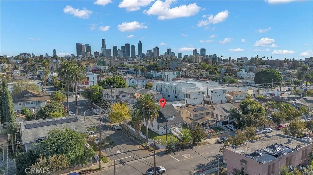 Photo of 152 N Benton Way, Los Angeles, CA 90026 (MLS # DW25277596)