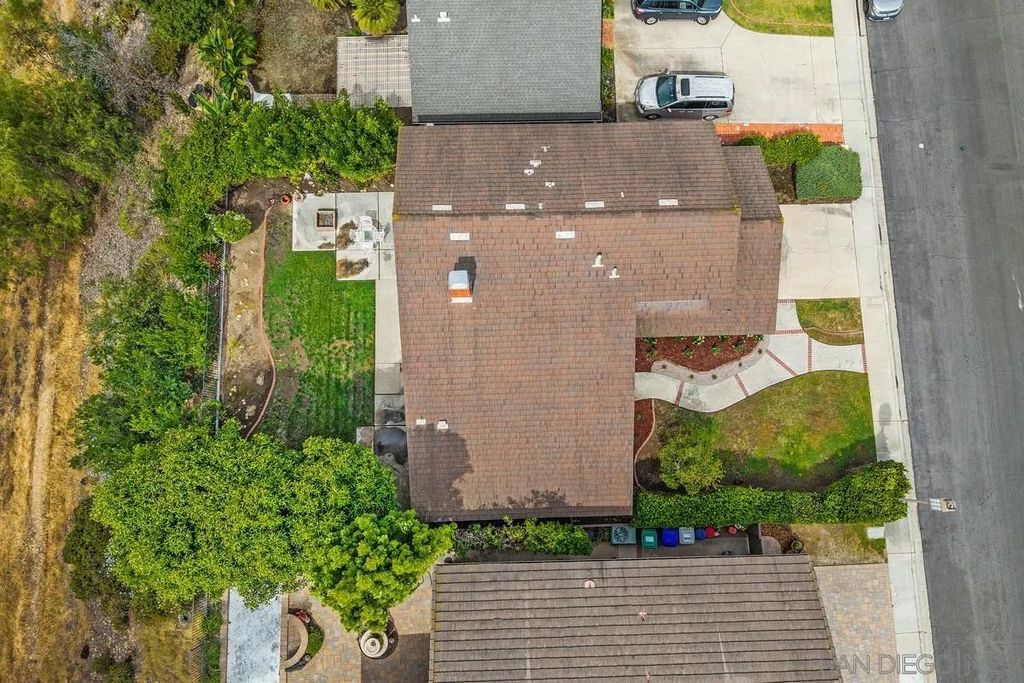 Photo of 10575 Canyon Lake Dr, San Diego, CA 92131 (MLS # 260009238)