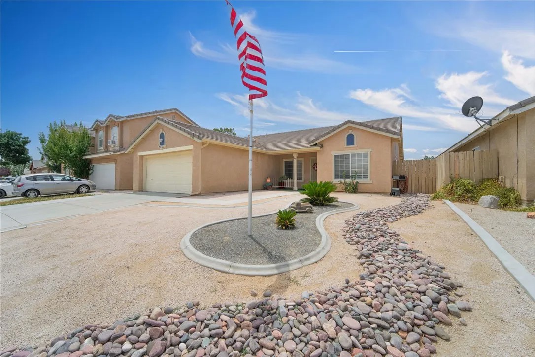 3788 Bottlebrush