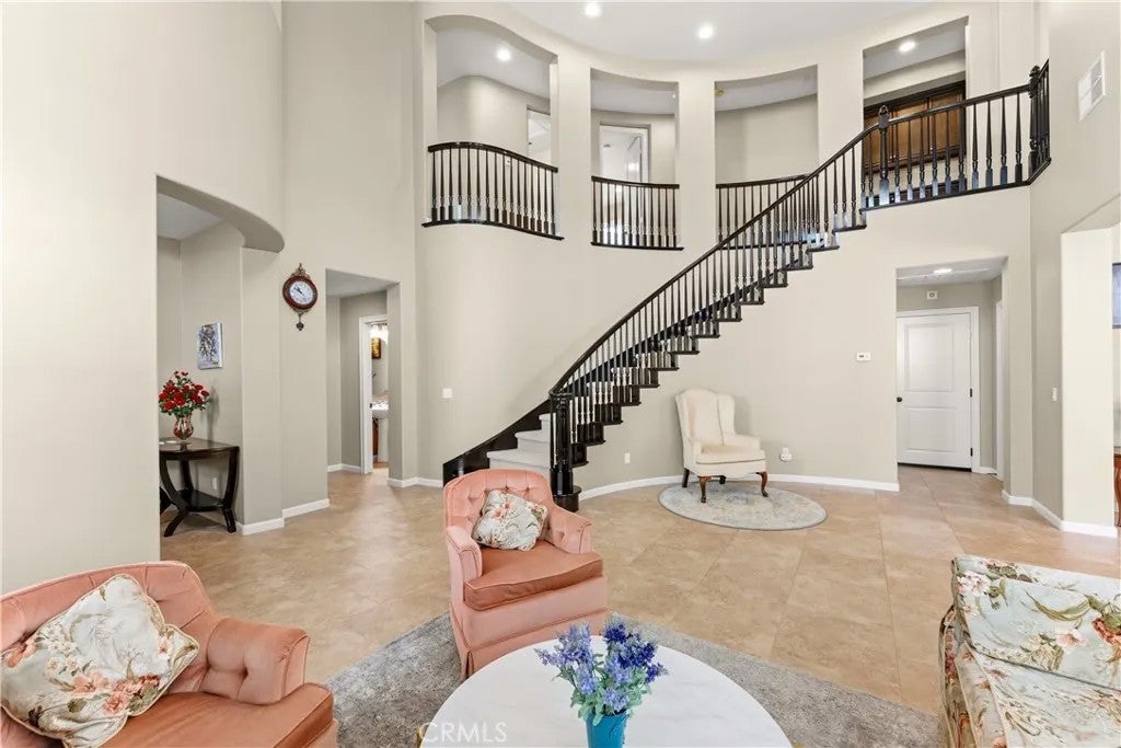 1811 Sheridan