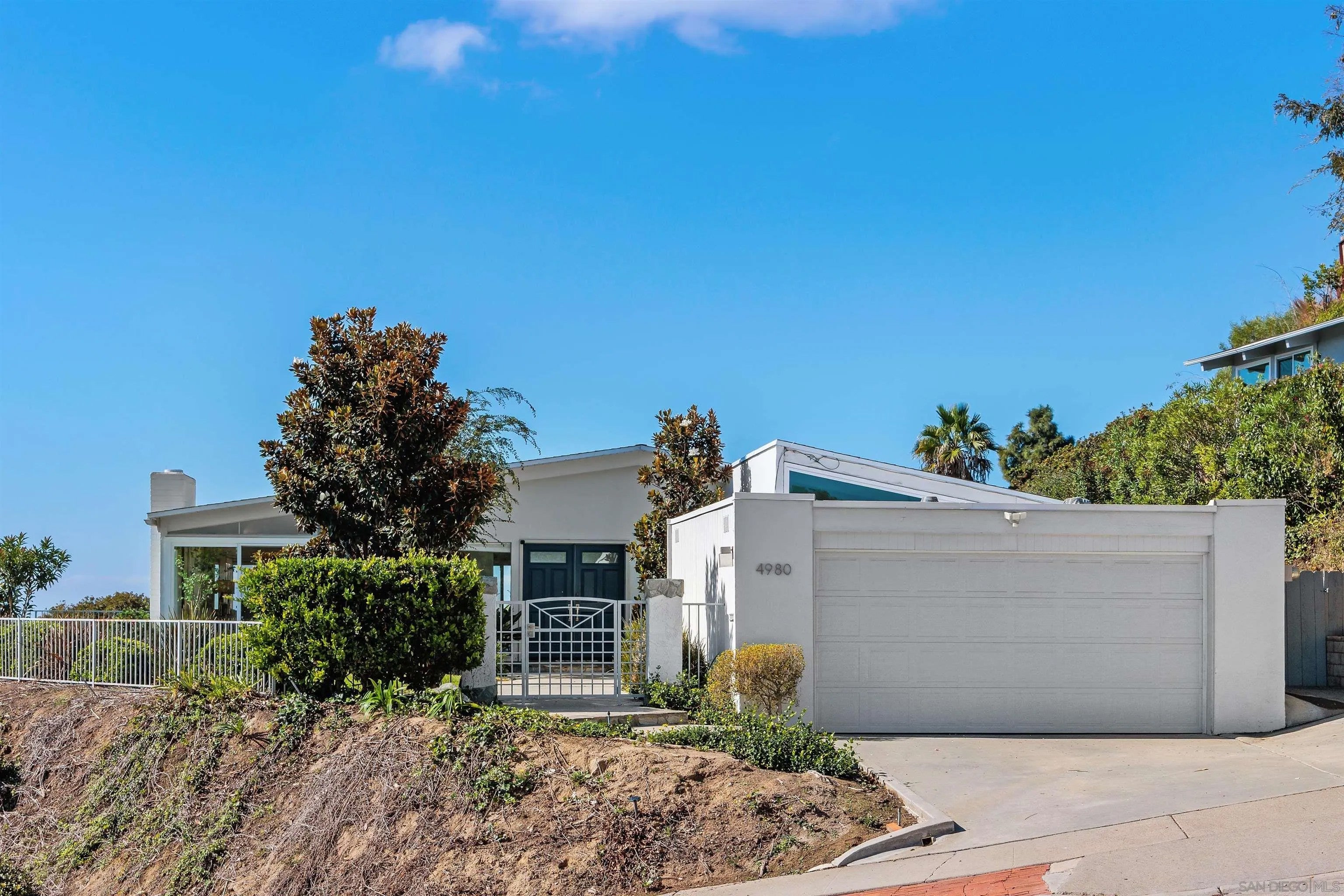 4980 Pacifica Dr.
