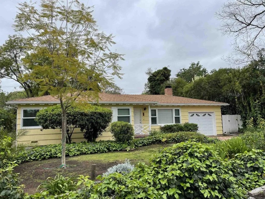 Photo of 10507 Don Pico Rd, Spring Valley, CA 91978 (MLS # PTP2607436)