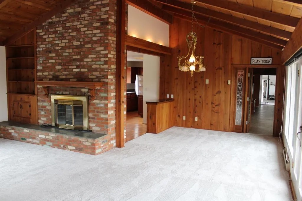 5810 Loma Verde Drive